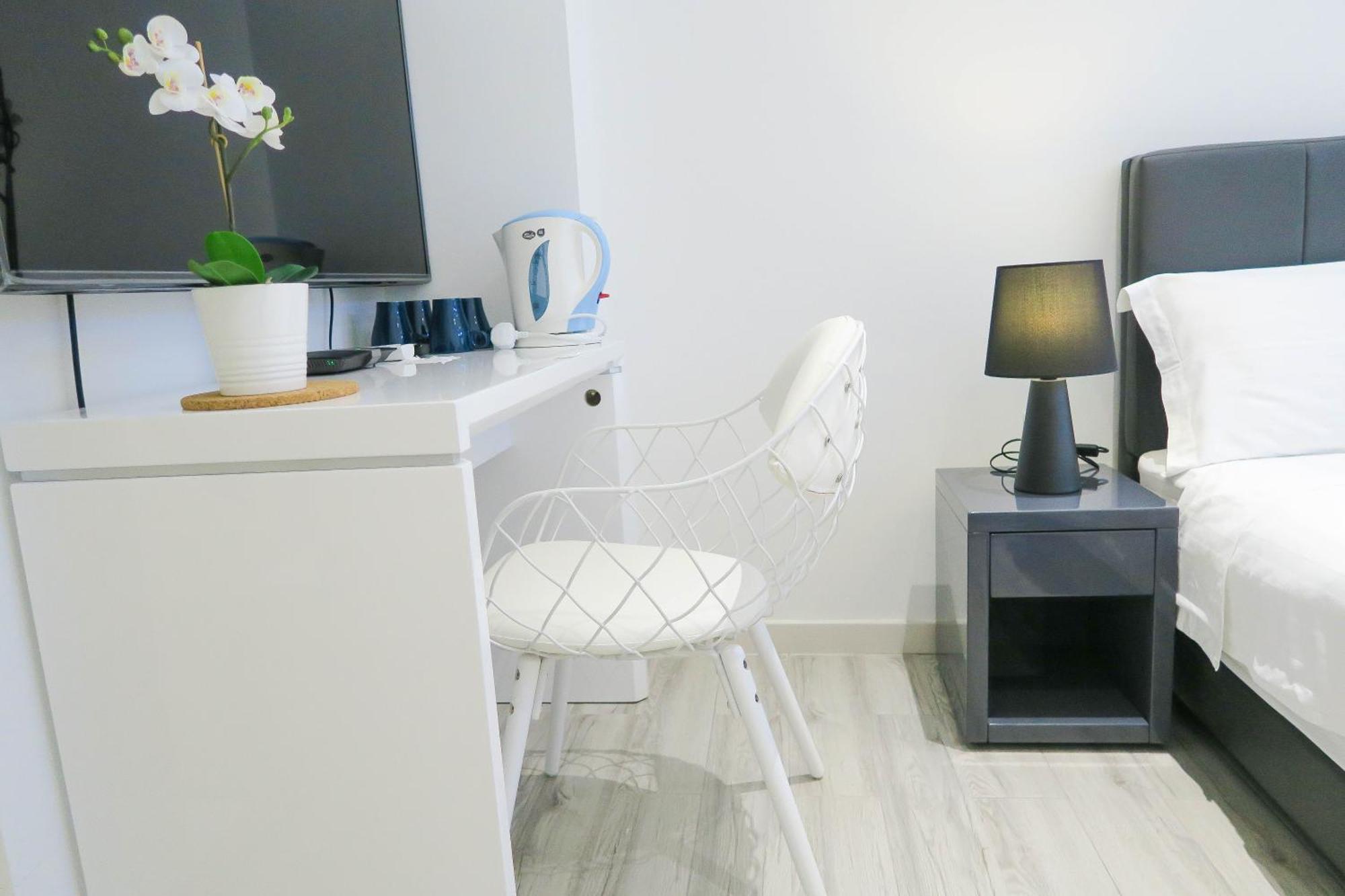 Comfy 6 By Ong Realty * Singapura